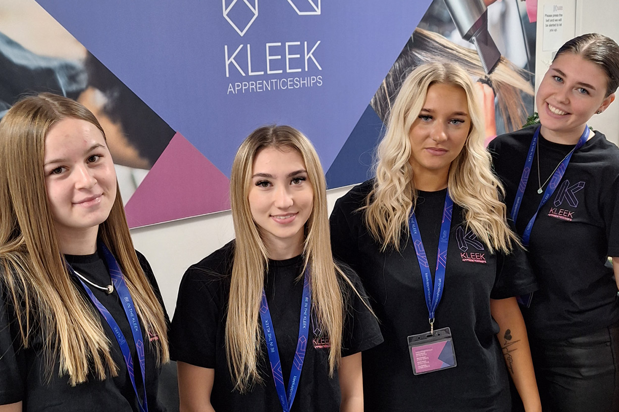 The Benefits of Employing an Apprentice In Your Salon