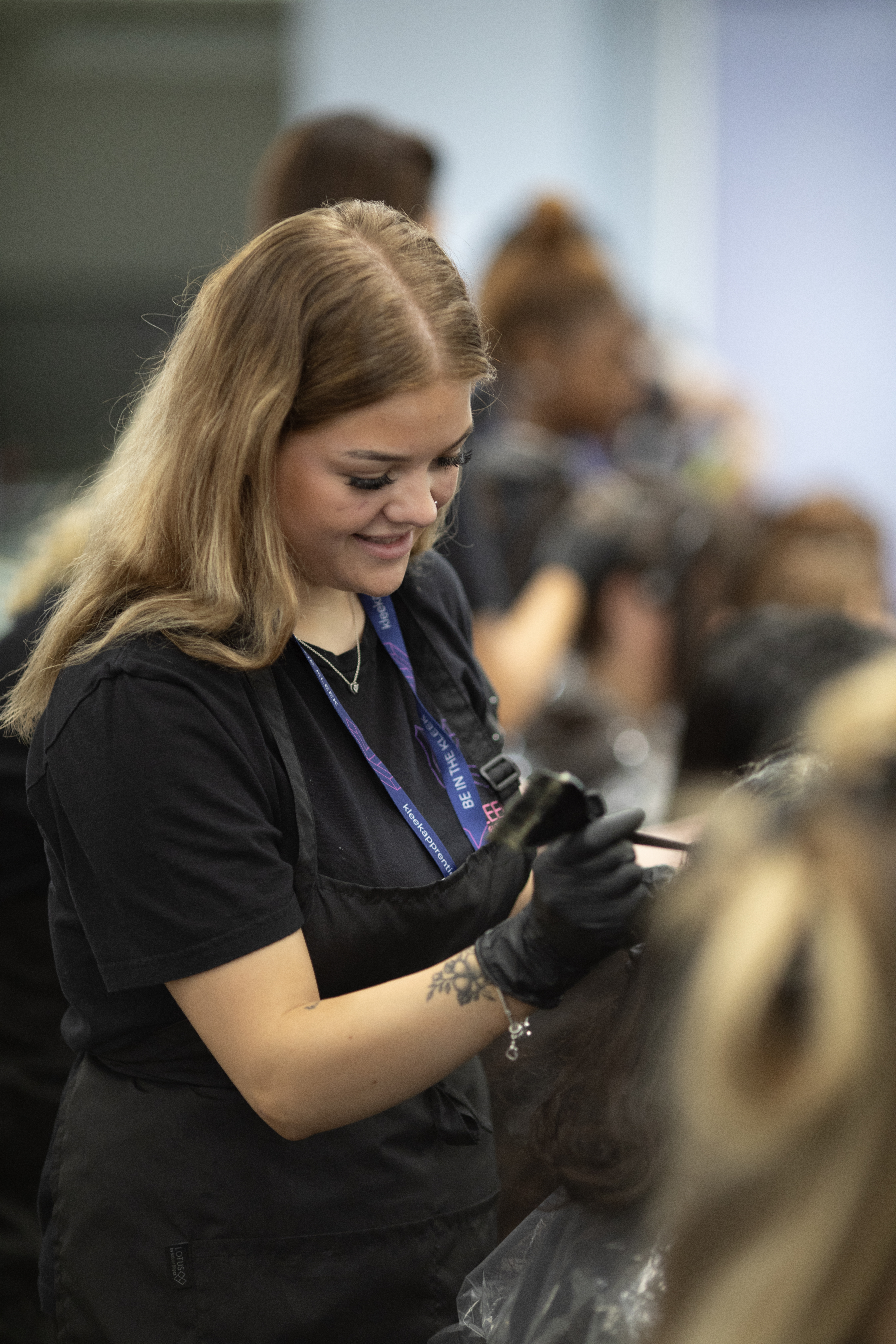 Smooth Apprentice Transfer with Kleek