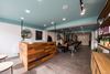 Main Salon 19 Min