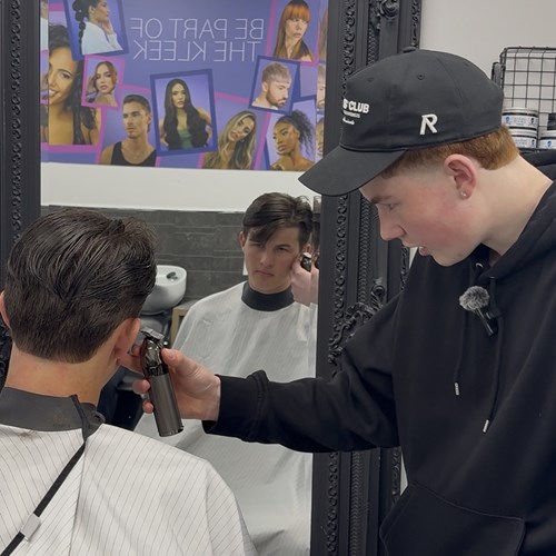 Kleek Apprenticeships Barbering